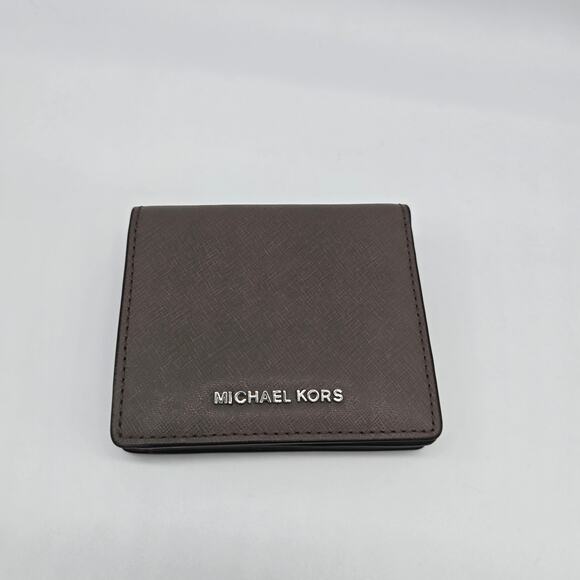 Michael Kors Wallet Saffiano Leather Jet Set Travel Flap Card Holder Taupe - Picture 1 of 9